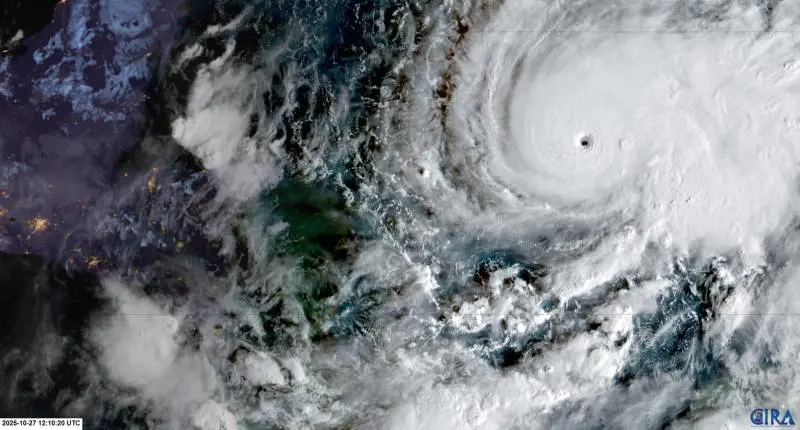 Melissa, l'uragano più forte da 174 anni: venti a 280 km/h, timori in Giamaica