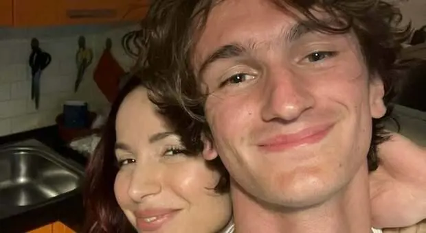 Andrea Delogu e il fratello Evan (Foto Social)