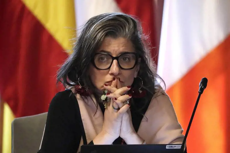 Torino, il Pd scarica Albanese: no alla cittadinanza onoraria