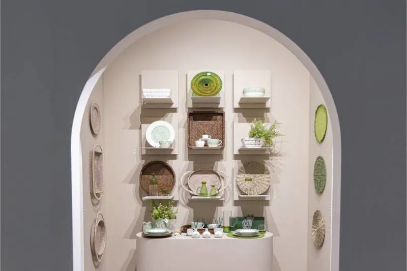 Milano Home, i negozi accendono le luci delle città