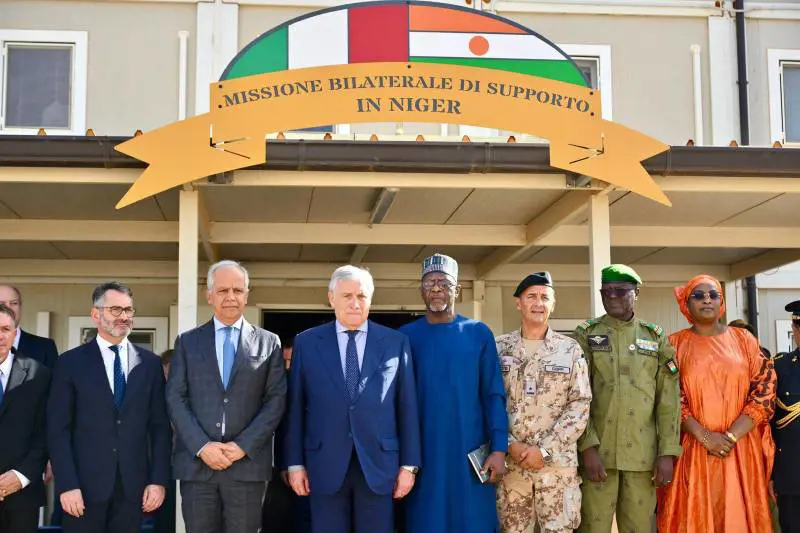 Missione dell'Italia in Niger contro la minaccia jihadista e il traffico di uomini