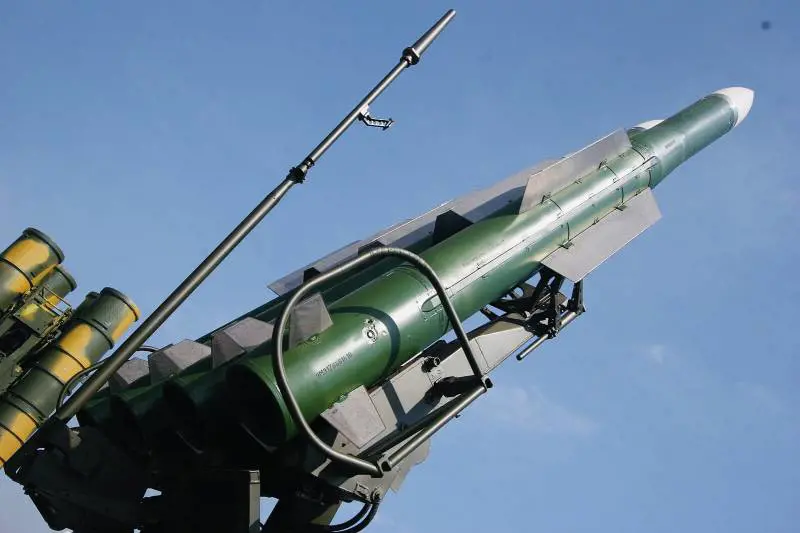 Il Venezuela schiera i missili russi Buk-M2E: il nuovo scudo nel cielo dei Caraibi