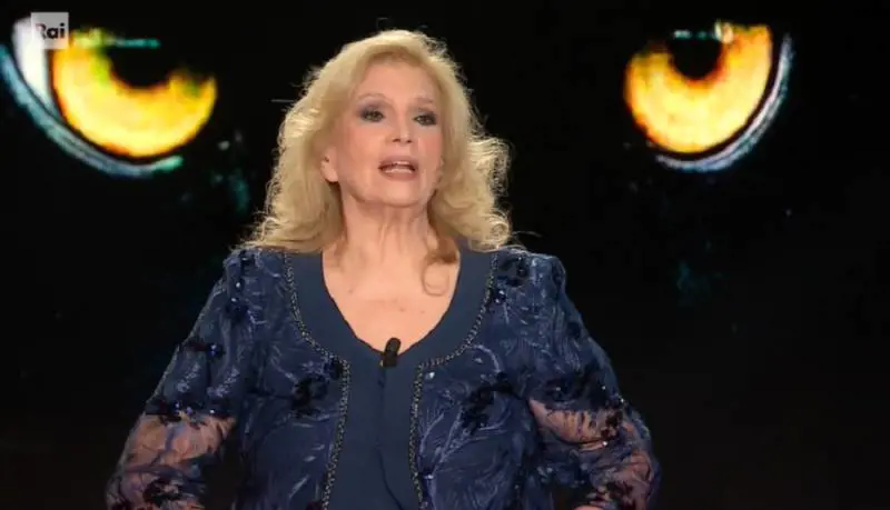 Iva Zanicchi a Belve: "Ok il prezzo è giusto? Senza di me sarà un flop tremendo"