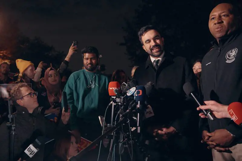 Il socialista Zohran Mamdani nuovo sindaco di New York. Vittorie dem anche in Virginia e New Jersey