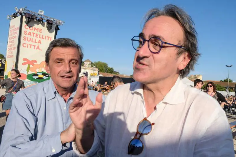 "Trumpiano menzognero", "Putiniano poco sveglio". Botta e risposta Bonelli-Calenda