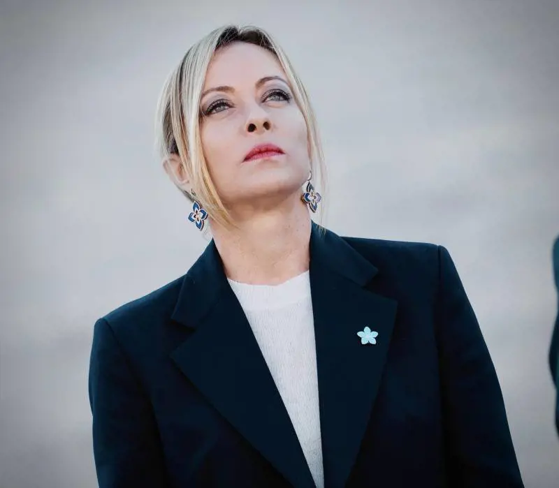 Spara al ladro, non viene indagato. Meloni: "La difesa è sempre legittima"