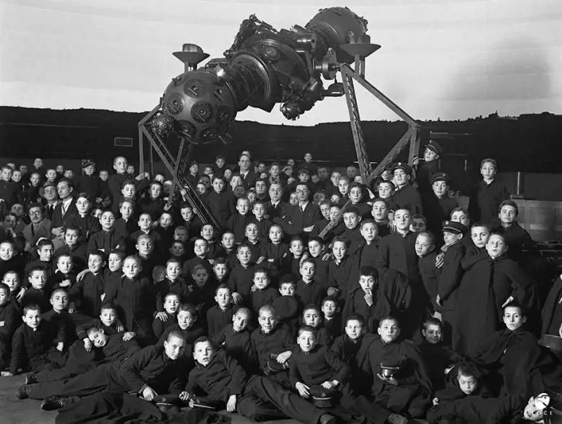 Cento anni di Luce. L'Istituto che filmò la Storia