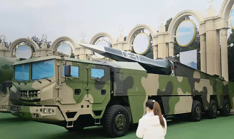 La Cina punta sul missile "cambia forma": ecco cos'è e come funziona