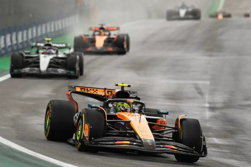 F1, in Brasile allungo mondiale, a Norris sprint e pole, Antonelli 2°, Leclerc buon terzo