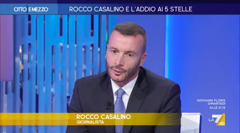 Casalino tenta il rilancio: il ritorno in tv e il nuovo progetto: cosa farà dopo l'addio al M5S