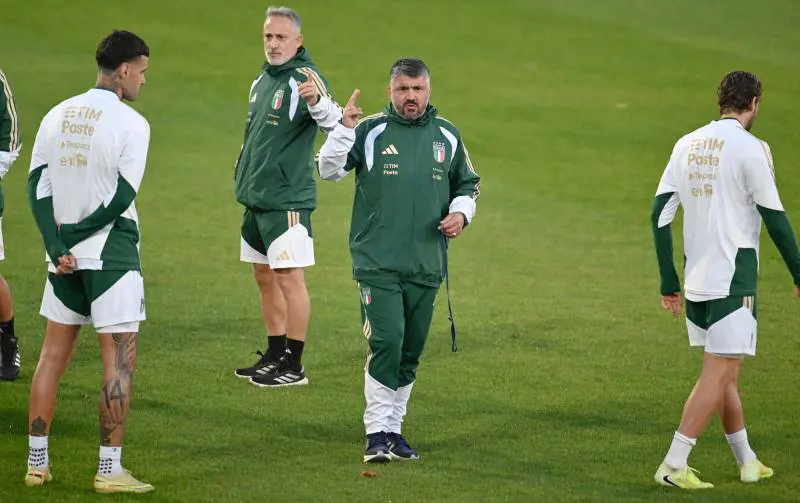 Azzurri, che tensione. Tra impossibili regali, play-off e apocalisse