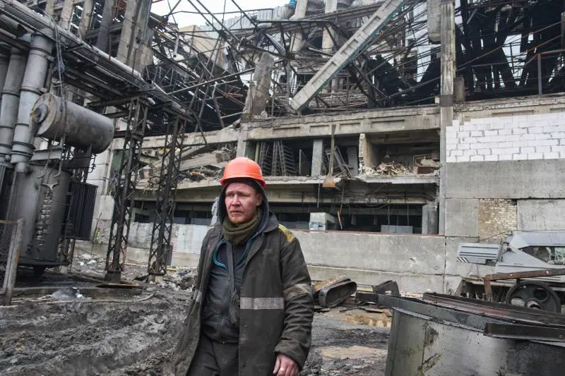 Nella notte 430 droni e 18 missili russi contro Kiev. Mosca: "Attacco ucraino a nostra centrale nucleare"