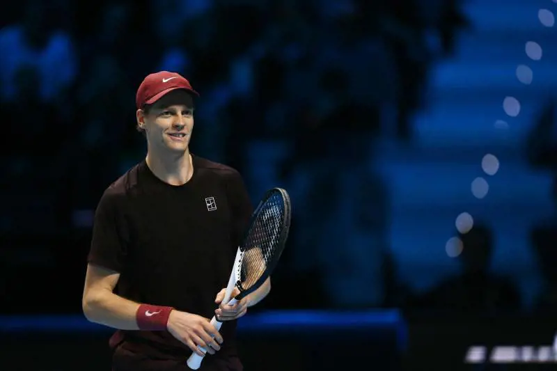 Atp Finals, Sinner è implacabile: Shelton battuto in due set, Jannik fa tre su tre