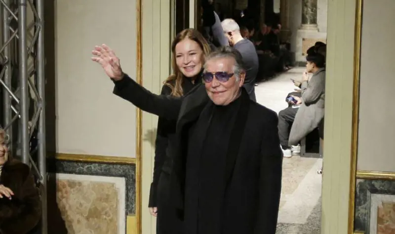Miss Universo, la moda, i tre figli, la lettera di addio: la storia d'amore tra Roberto Cavalli e Eva Maria Duringer
