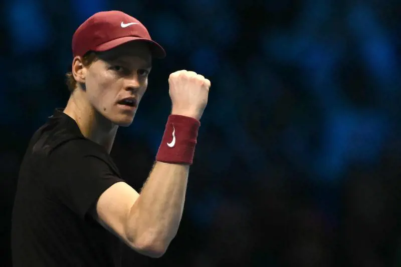 Atp Finals, Sinner è straordinario: vola in finale, De Minaur sconfitto in due set