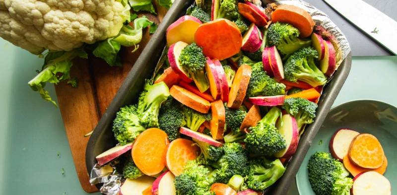 Roasted broccoli and vegetables