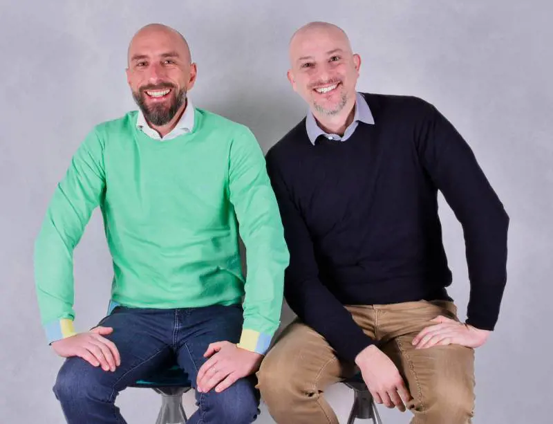 Clinica Salzano Tirone: quando la ricerca entra in studio. Libri, pubblicazioni e formazione per una nuova odontoiatria italiana