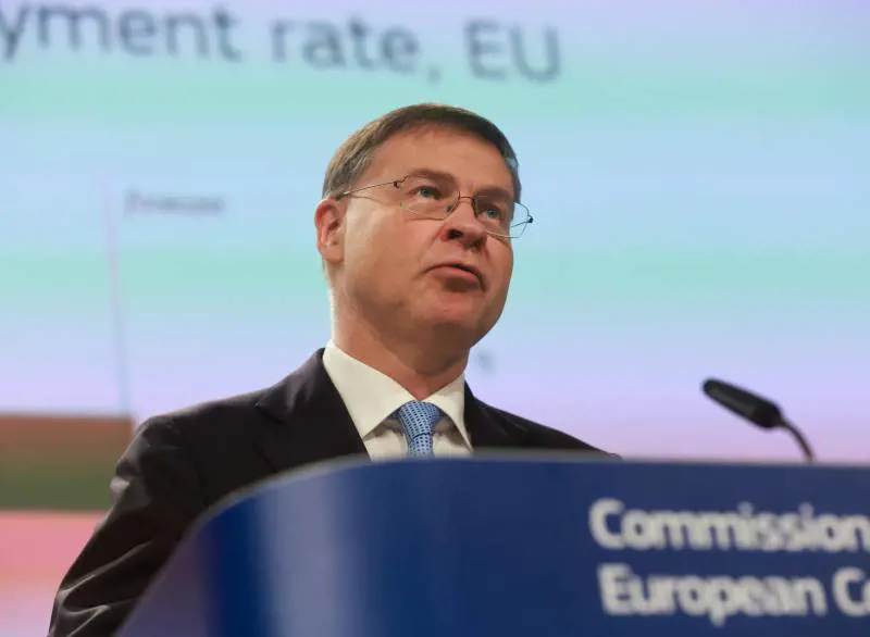 "A primavera Italia via dalla procedura"