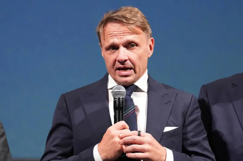 Ue, l'Italia guida la guerra sulla Pac. Etichette choc, ora il vino è salvo