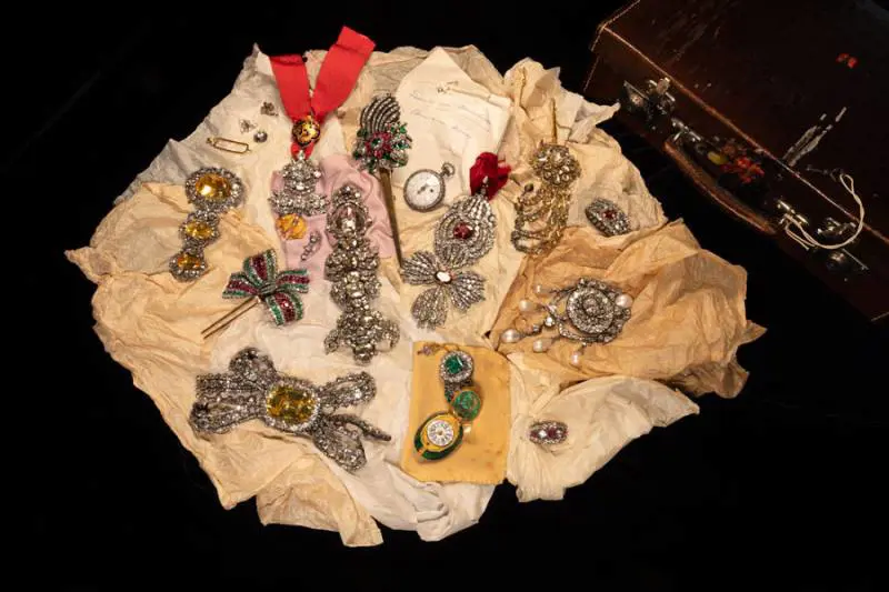 Family Jewelry / © Nasuna Stuart-Ulin