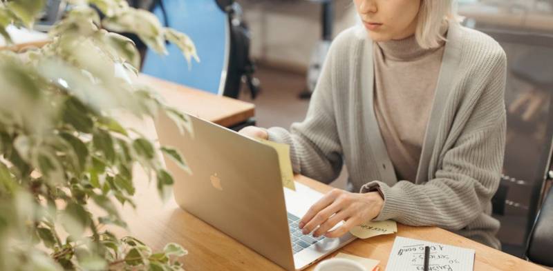 Dolcevita e cardigan