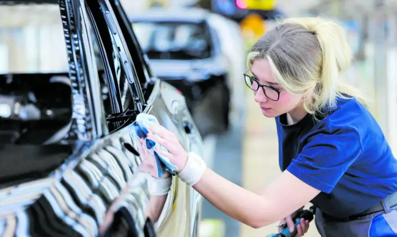 L’auto tedesca perde 48mila posti