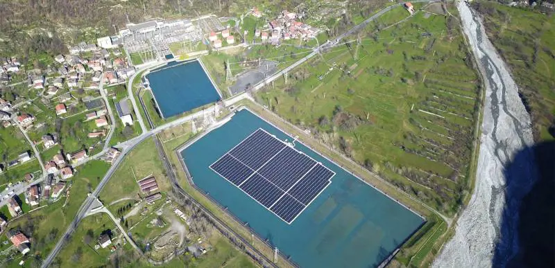 Idroelettrico di nuova generazione: acqua e sole insieme