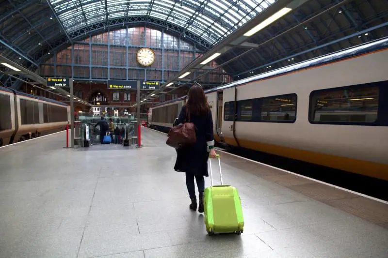 Trainline, l’app per i viaggi in treno spiega come la liberalizzazione permetterà di viaggiare in maniera più conveniente 