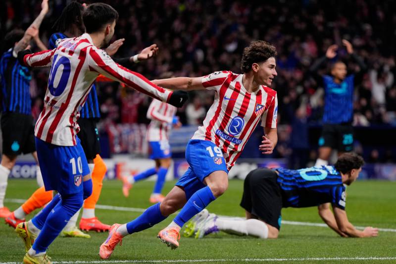Atletico Madrid Inter Alvarez celebrazione