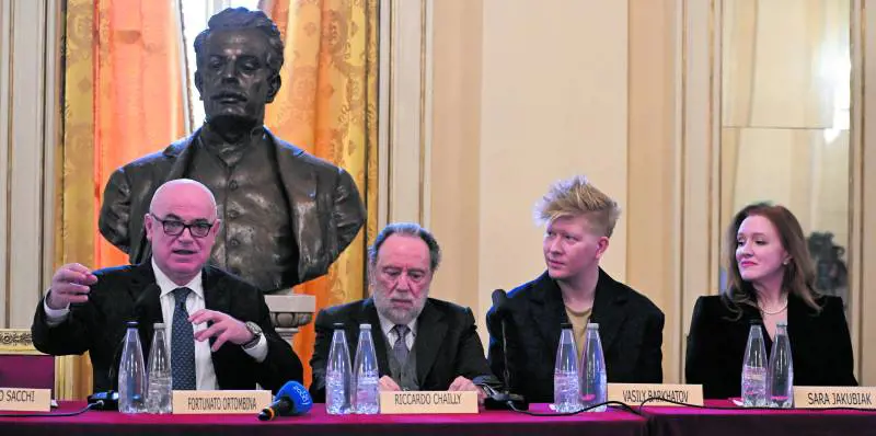 Una "Lady Macbeth" russa e molto swing. Tra satira, ironia, tragedia (e redenzione)