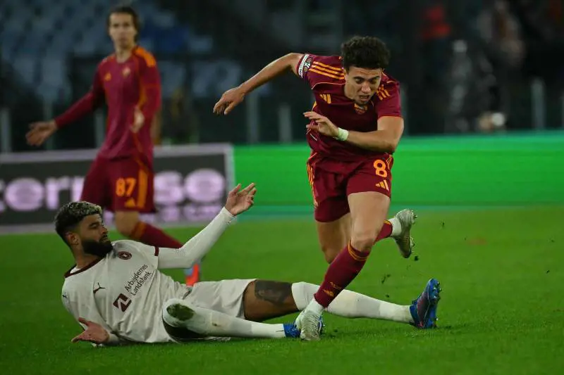 Roma sfata il tabù Olimpico, ma perde Koné