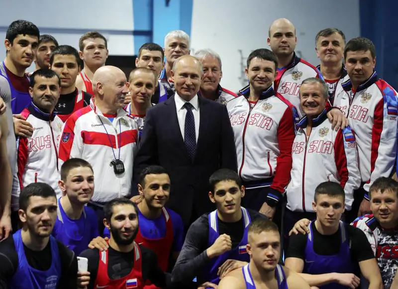 Judo, Russia riammessa con inno e bandiera: gli ucraini protestano