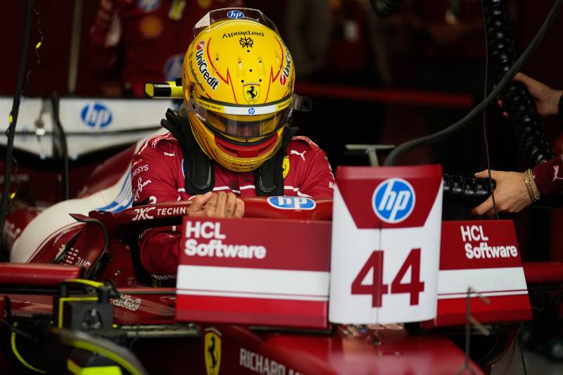 F1 Qatar Sprint Hamilton box