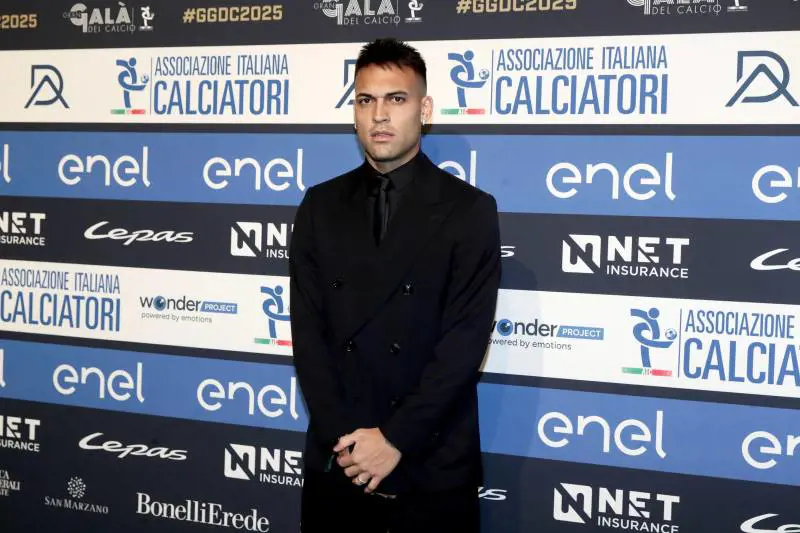 Gala del calcio, Lautaro: "Quelle due sconfitte ci hanno fatto male". De Laurentiis: "I gestori dovremmo essere noi"