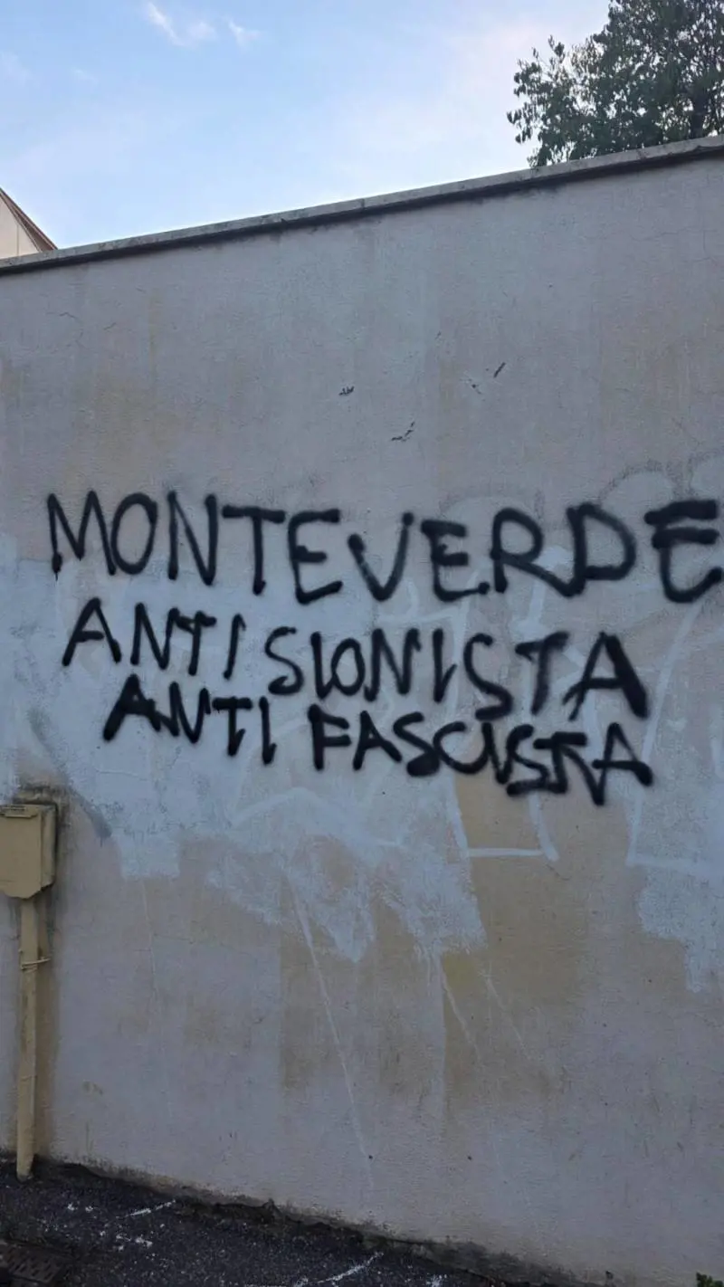 Vigliacchi antisemiti, sconfiggeremo pure voi