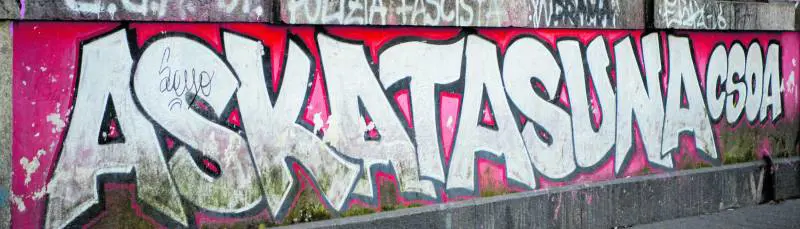 Scontri, blocchi e azioni paramilitari: il metodo Askatasuna è una minaccia