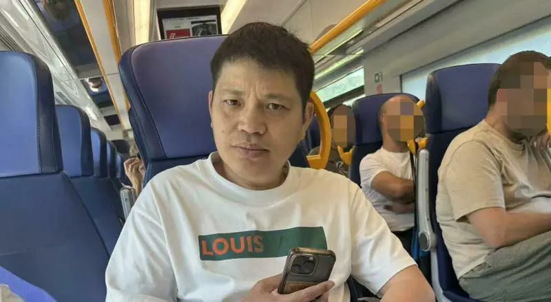 Yixian Yang (Foto social)