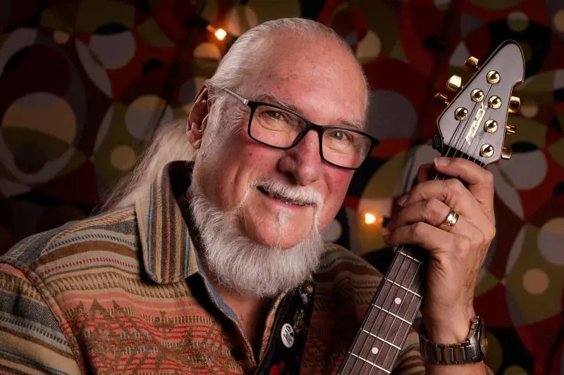 Morto Steve Cropper, il chitarra che ha definito il soul di Memphis e l’energia dei Blues Brothers