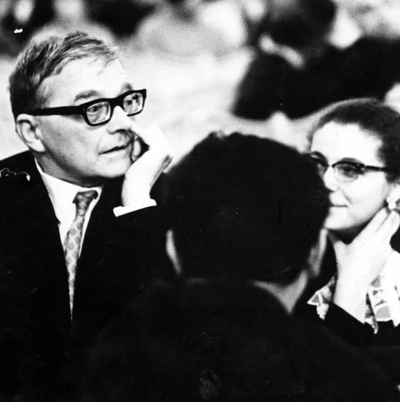 Riccardo Chailly celebra i cinquant’anni dalla morte del compositore ribelle