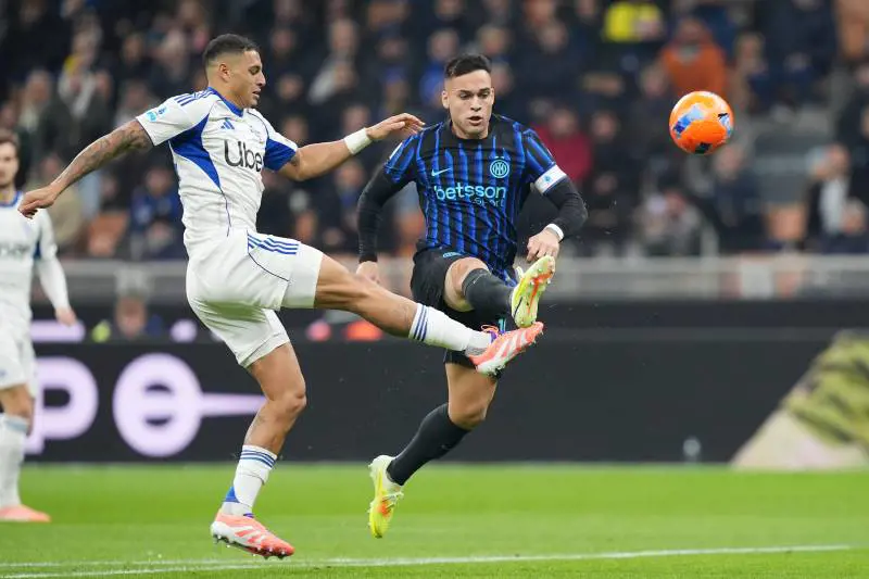 L’Inter schianta 4-0 un Como irriconoscibile: sugli scudi Lautaro Martinez e Thuram