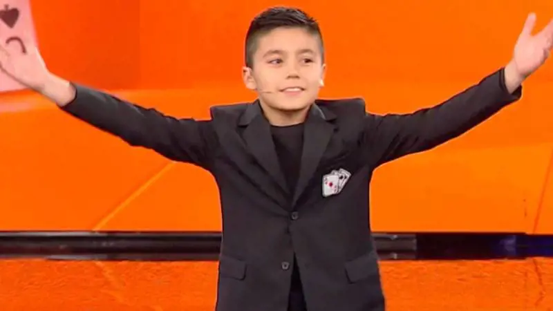 Kay La Ferrera (Foto video)