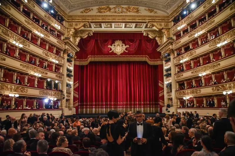 Alla Scala va in scena Lady Macbeth. Fontana: "Poche istituzioni? Bene anche da soli"