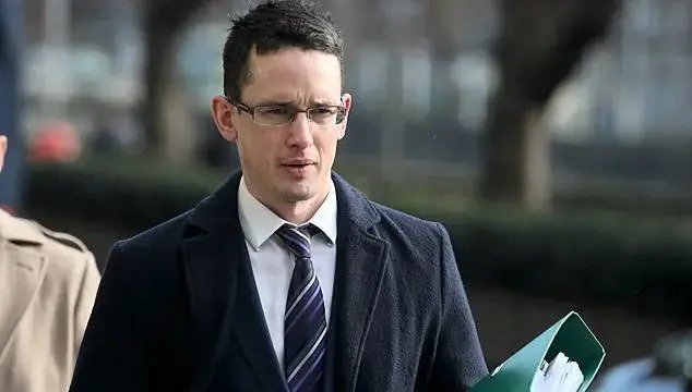 Cacciato (e poi arrestato) il docente che ha sfidato l'ideologia woke