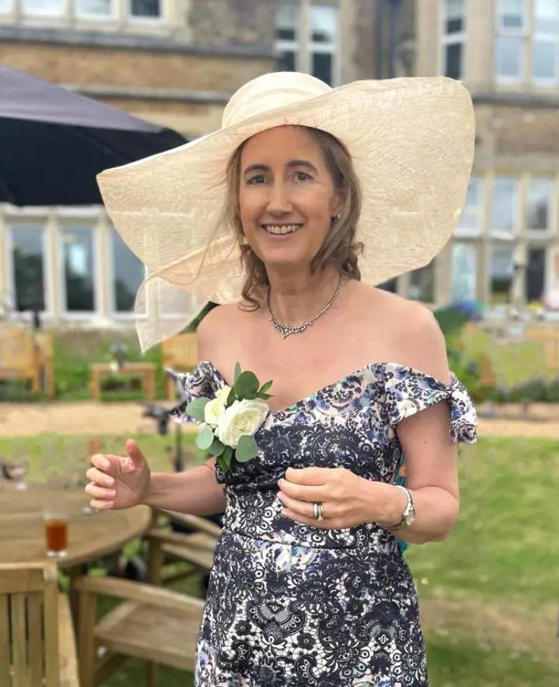 Leggerezza e classe. Così Sophie Kinsella ha raccontato perché oggi tutti "We love shopping"