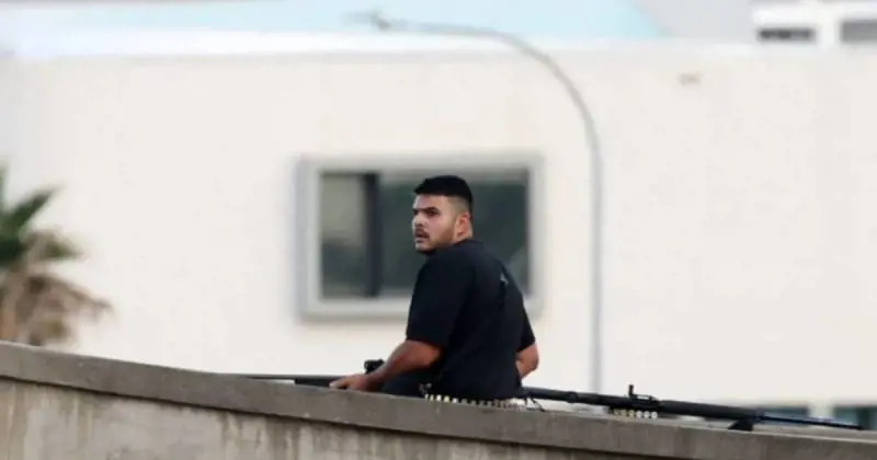 Padre e figlio, i due pachistani radicalizzati nella moschea dove si festeggiò il 7ottobre