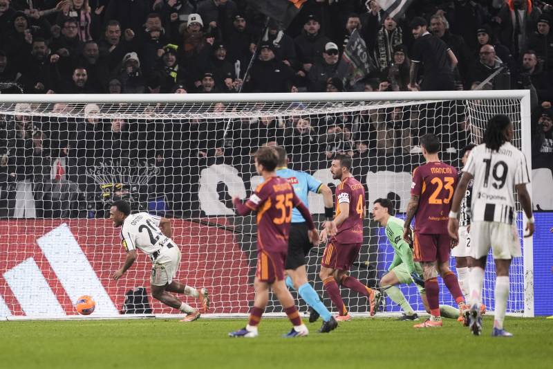Juventus Roma Openda gol