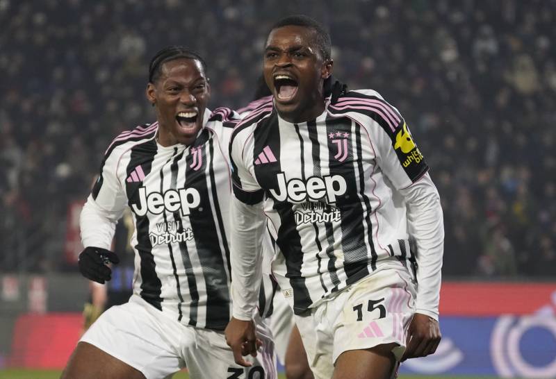Pisa Juventus Kalulu celebrazione