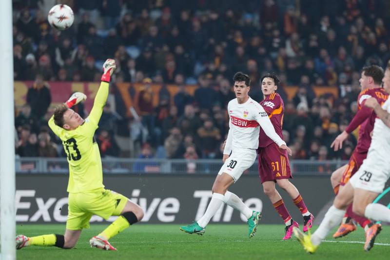 Roma Stoccarda Pisilli gol