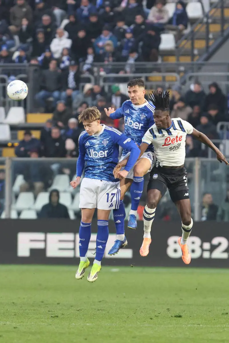 L'Atalanta in dieci dopo 8 minuti. Carnesecchi para il rigore di Paz (97')