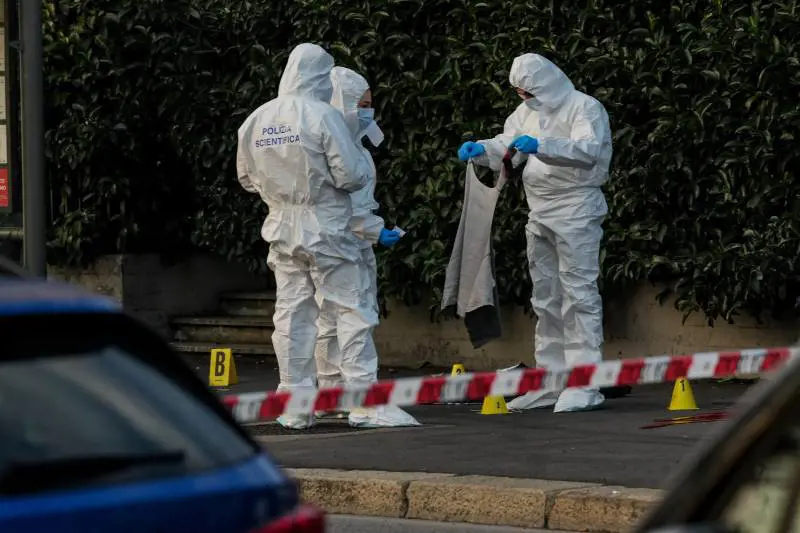 A Rogoredo uno scontro a fuoco. "È la città del sindaco-assessore"